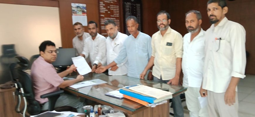 ಮಂಗಳೂರಿನ ಇನ್ಟಾಮಾರ್ಟ್ ಸಂಸ್ಥೆಯಲ್ಲಿ ನಡೆದ ಲಿಫ್ಟ್ ಅವಘಡದಲ್ಲಿ ಕಾರ್ಮಿಕ ಸಾವು :* *ಮಂಗಳೂರು ಮಹಾನಗರ ಪಾಲಿಕೆ ಆಯುಕ್ತರನ್ನು ಭೇಟಿ ಮಾಡಿದ ಎಸ್.ಡಿ.ಟಿ.ಯು ಜಿಲ್ಲಾ ನಿಯೋಗ