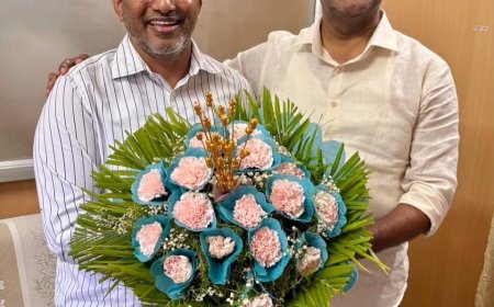Inayat Ali ಆರೋಗ್ಯ ಸಚಿವ U T ಖಾದರ್ ಹಾಜಿ ಅವರನ್ನು ಭೇಟಿಯಾಗಿ ಶುಭ ಹಾರೈಸಿದರು